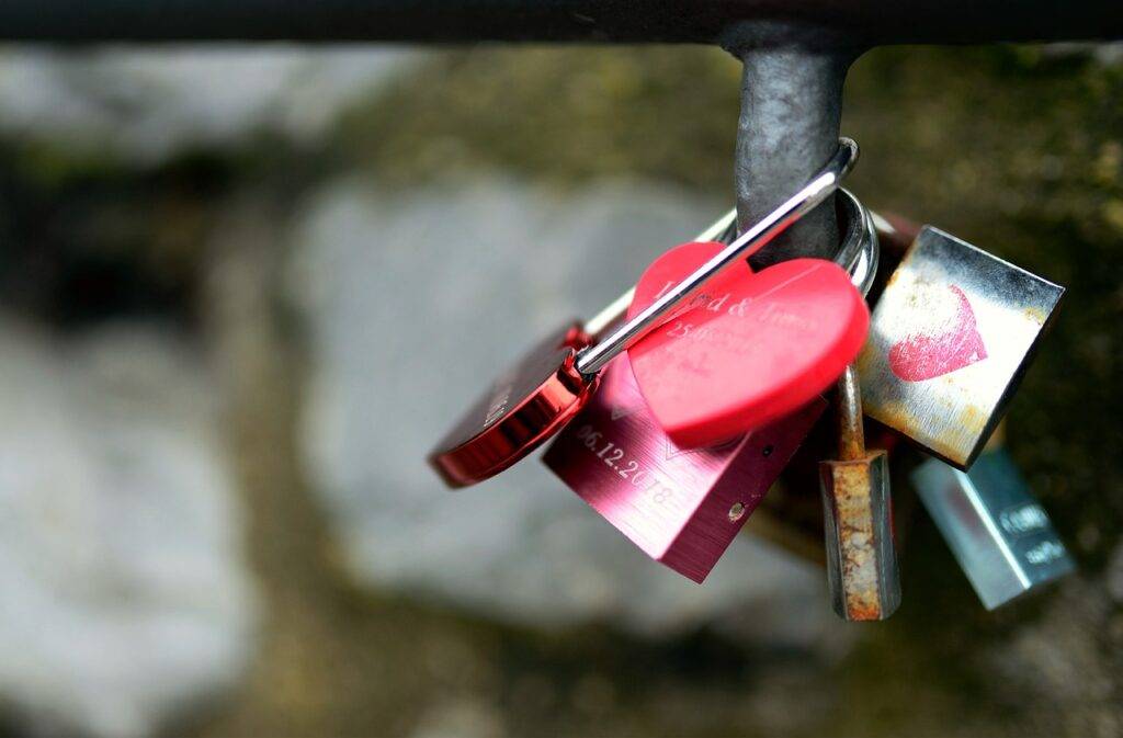 Love locks together.